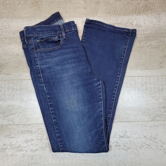 Levi's Slimming Boot Cut Jeans Size 32 - Picture 1 of 8